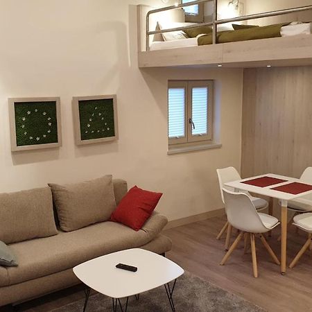 Old Buda Studio Apartment Boedapest Buitenkant foto